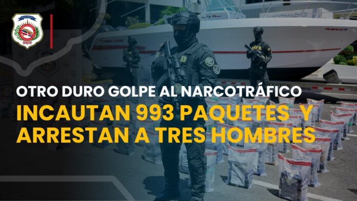 DNCD INCAUTA 993 PAQUETES PRESUMIBLEMENTE COCAÍNA Y ARRESTA TRES HOMBRES EN LA ALTAGRACIA