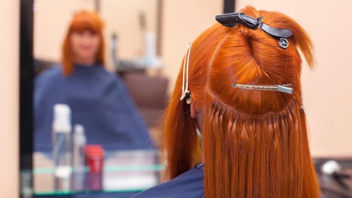 Un estudio sugiere que muchas extensiones de cabello contienen...