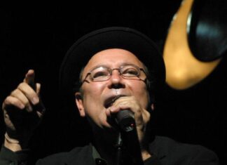 Rubén Blades expresa su pésame a familiares de Willie Colón tras fallecimiento del legendario salsero Rubén Blades envía su pésame a los familiares de Willie Colón tras...