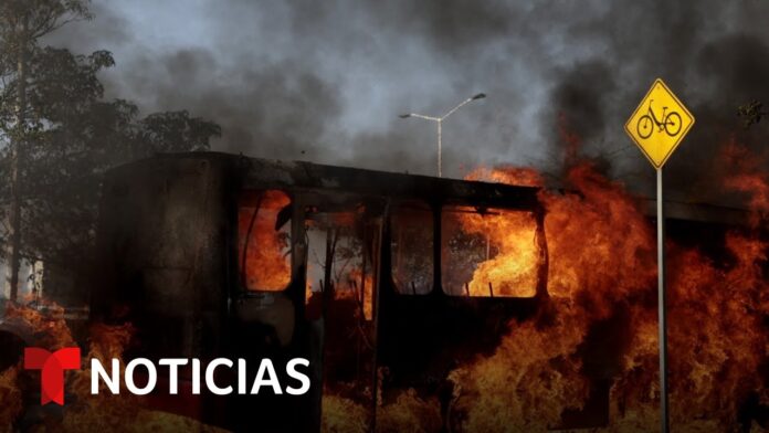 Violencia se desata en Jalisco tras la muerte de 'El Mencho', líder del narco | 