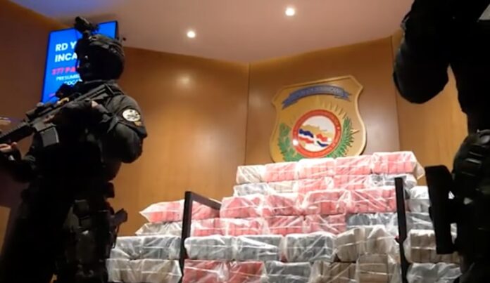 República Dominicana dice que incautó cientos de paquetes de...