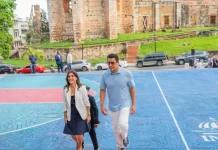 Embajadora de EE.UU. y ministro de Turismo visitan la Ciudad Colonial