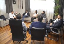 Ministro de Deportes Kelvin Cruz recibe delegación de Costa Rica invitada por Los Plus